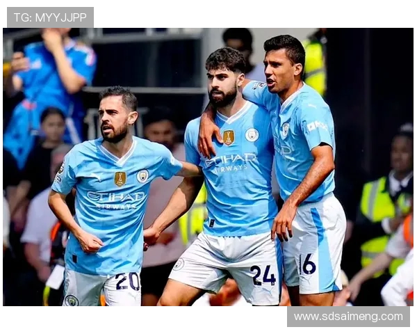 曼城后卫格瓦迪奥尔在对阵伯恩利比赛中稳定发挥七十分钟展现防守硬度